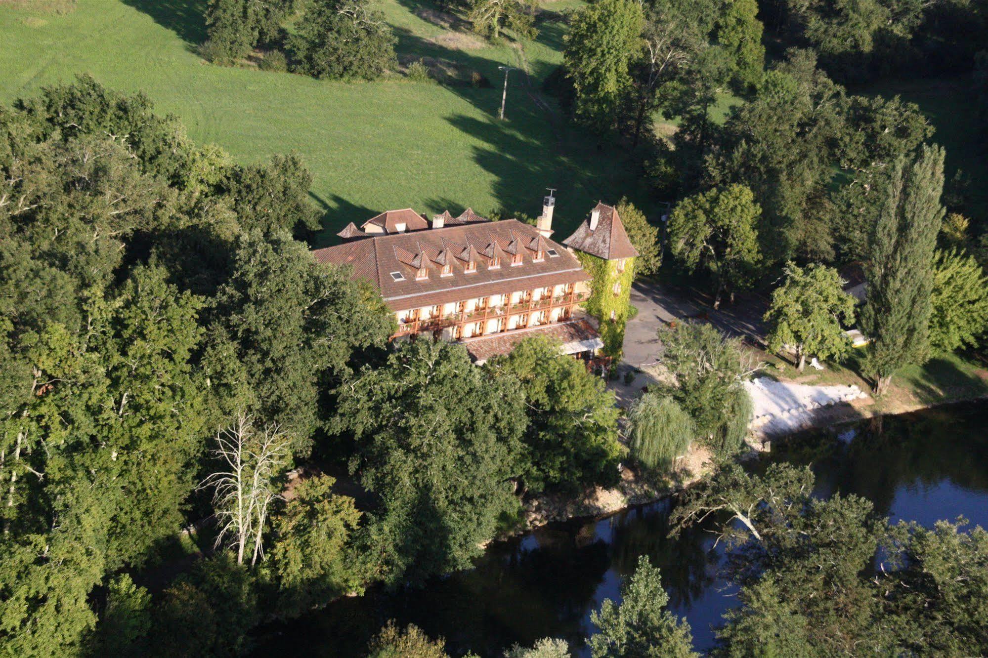 Hotel Restaurant L'Ecluse Antonne-et-Trigonant Esterno foto
